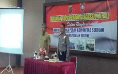 Kegiatan Parenting SMPN 4 Wates Sinergikan Potensi Sekolah dan Orang Tua