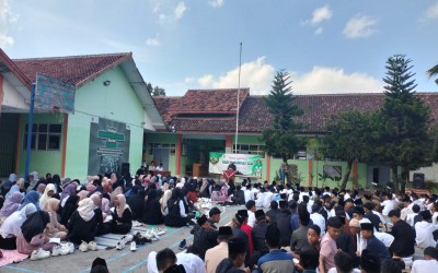 PERINGATAN MAULID NABI DI SMP NEGERI 4 WATES TAHUN 2024
